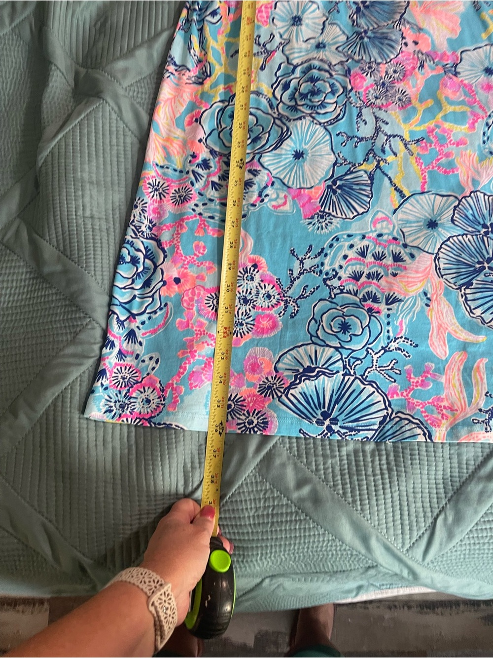 Lilly Pulitzer Ross Sleeveless Floral Shift Dress in Aqua, Pink & Navy - Picture 7 of 8